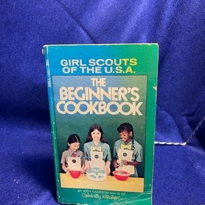 Girl Scout beginners cook book copyright 1972